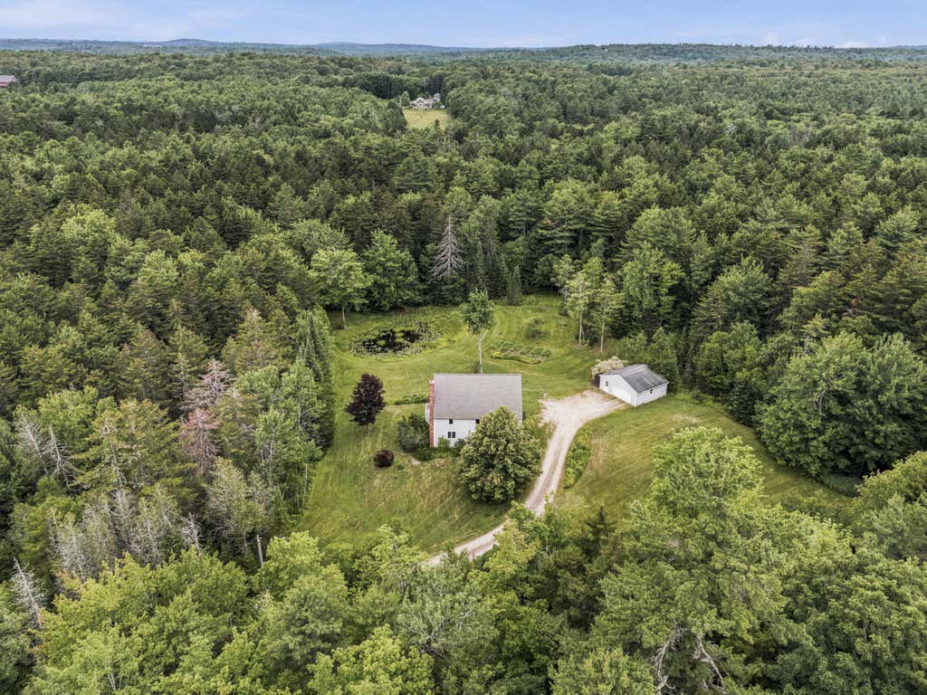 Photo of 10 Arrowhead Ridge Road, Freeport, ME 04032 (MLS # 1670856)