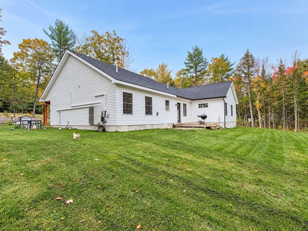 Photo of 663 U.S. Route 202 Route, Monmouth, ME 04265 (MLS # 1684030)