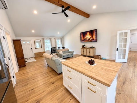 Photo of 663 U.S. Route 202 Route, Monmouth, ME 04265 (MLS # 1684030)
