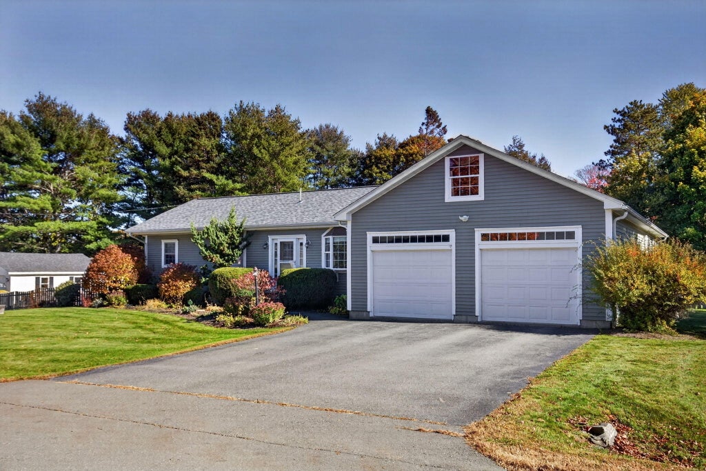 Photo of 15 Coolidge Avenue, Hampden, ME 04444 (MLS # 1684892)
