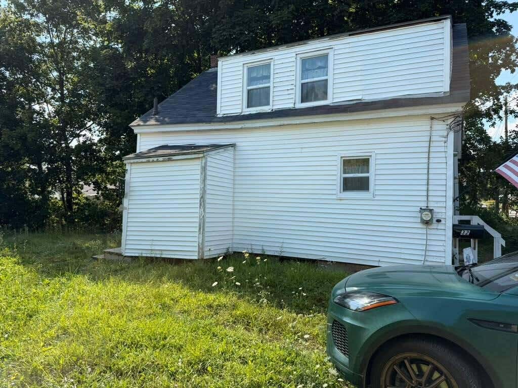 Photo of 32 Warren Street, Rockland, ME 04841 (MLS # 1676310)