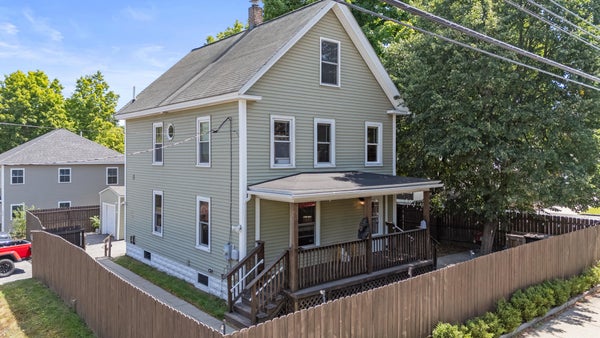 550 MAIN ST, SPRINGVALE, ME 04083 - Image 67bc1e83aa2dccaa52c72d56cc596f87/4125771282