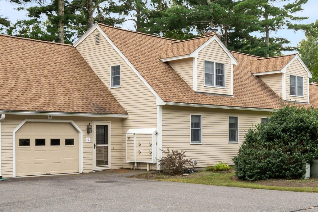 Photo of 9 Periwinkle Place #9, Ogunquit, ME 03907 (MLS # 1681529)