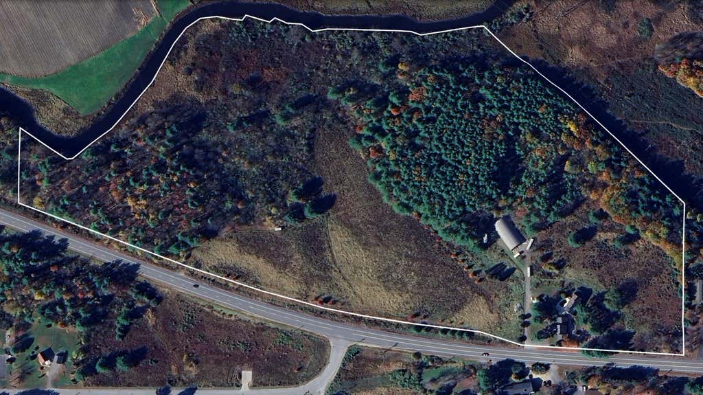 Photo of 210 Augusta Road, Topsham, ME 04086 (MLS # 1634842)