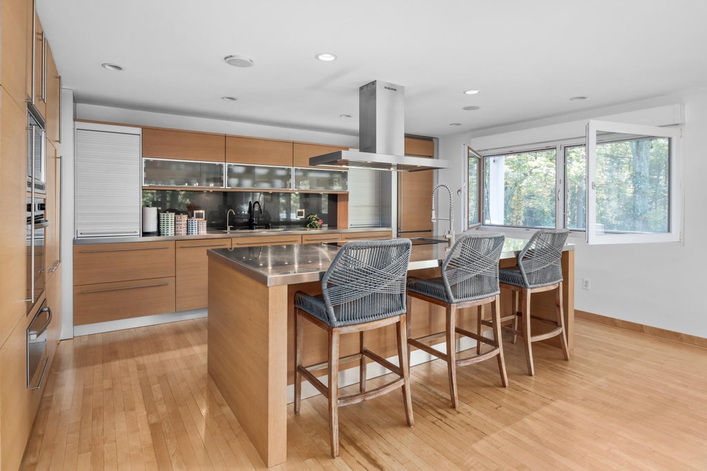 Photo of 3 Salt Creek Way, Kittery, ME 03904 (MLS # 1684317)