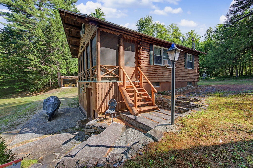 Photo of 27 Roscoe Drive, Waterford, ME 04088 (MLS # 1673968)