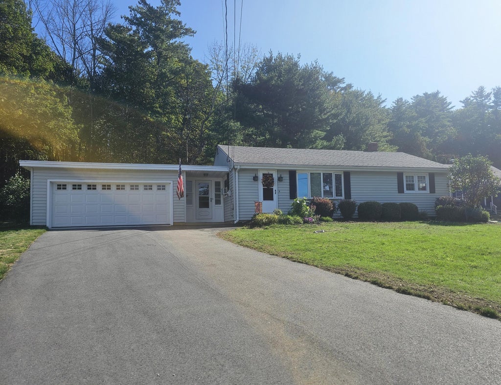 Photo of 20 Bolduc Street, Lewiston, ME 04240 (MLS # 1675529)