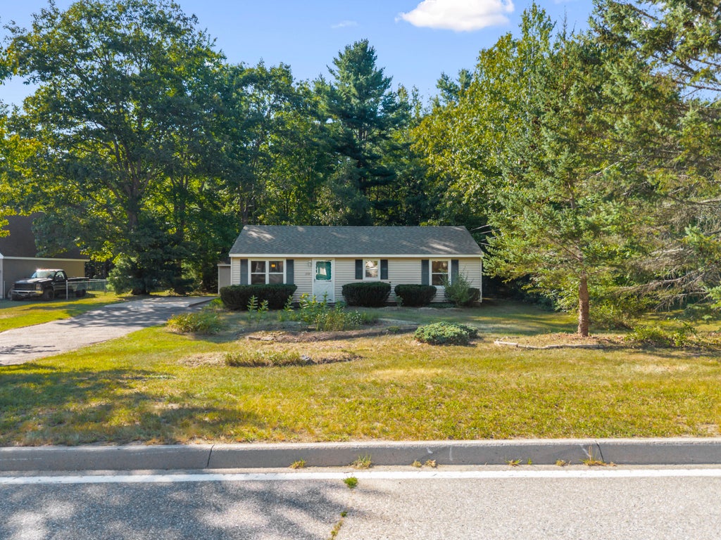 Photo of 352 Granite St Extension, Biddeford, ME 04005 (MLS # 1678584)