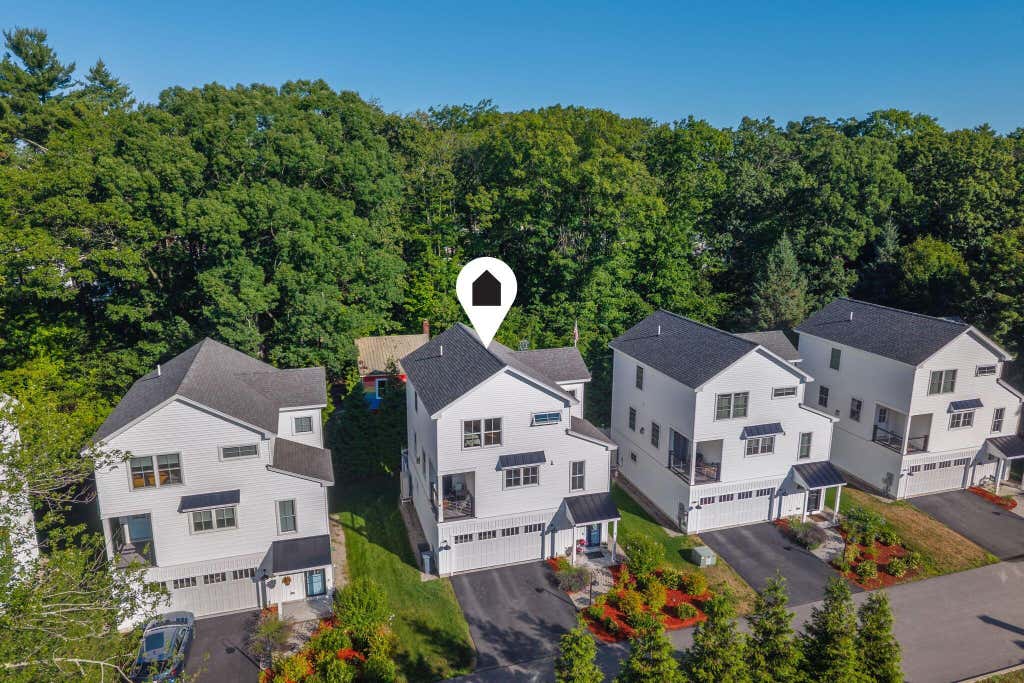 Photo of 284 Bradley Street #3, Saco, ME 04072 (MLS # 1674866)