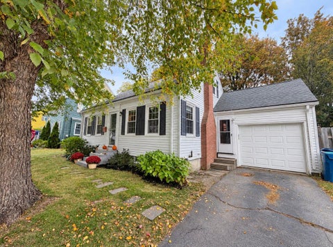 Photo of 90 Vannah Avenue, Portland, ME 04103 (MLS # 1683914)