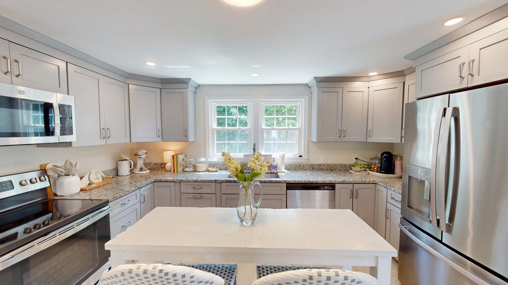 Photo of 161 Wayside Road, Portland, ME 04102 (MLS # 1684864)