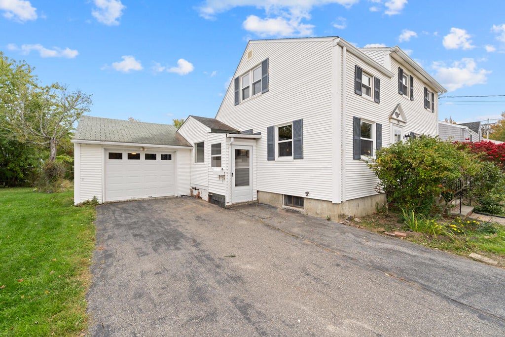 Photo of 15 Craigie Street, Portland, ME 04102 (MLS # 1684231)