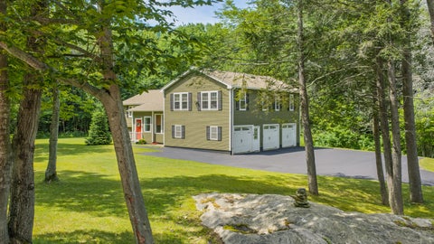 Photo of 2 Little Brook Drive, Falmouth, ME 04105 (MLS # 1670089)