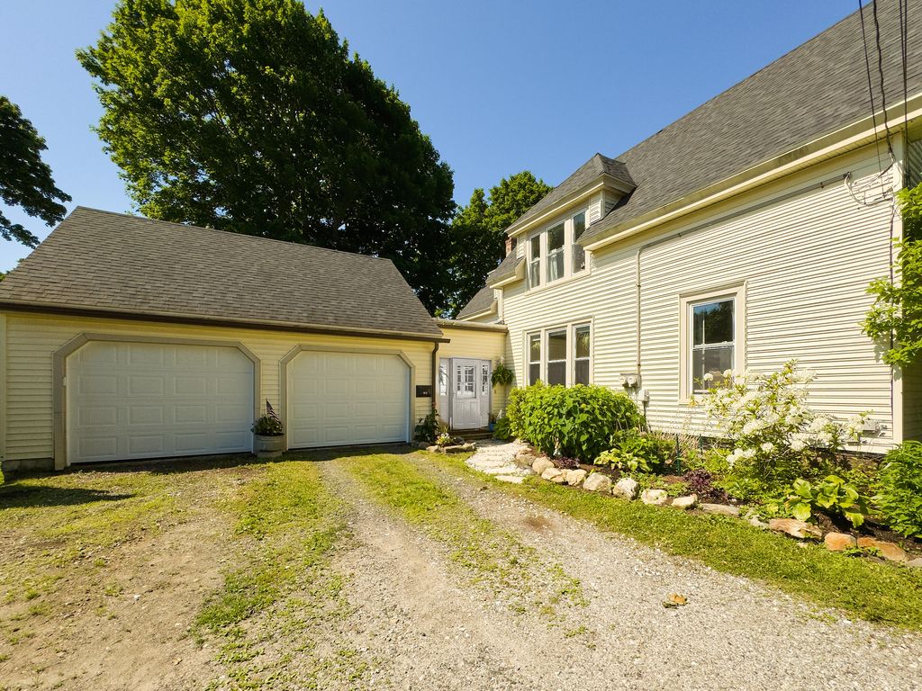 Photo of 84 Grace Street, Rockland, ME 04841 (MLS # 1669606)