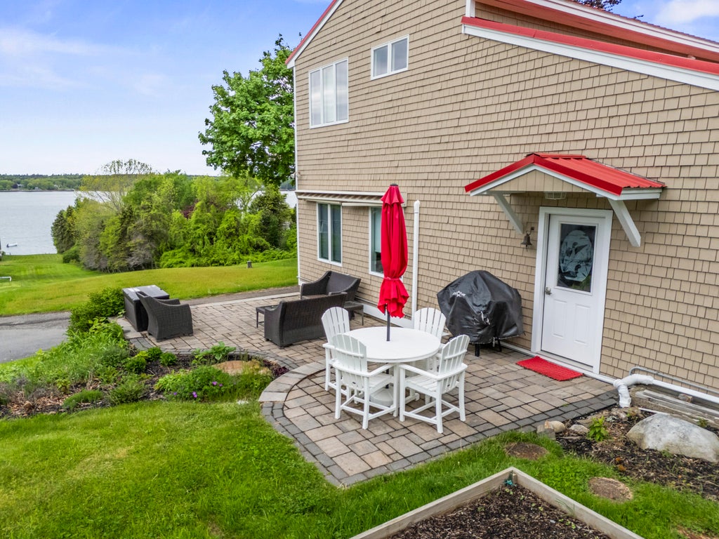 Photo of 5 Seymour Road, Harpswell, ME 04066 (MLS # 1666644)