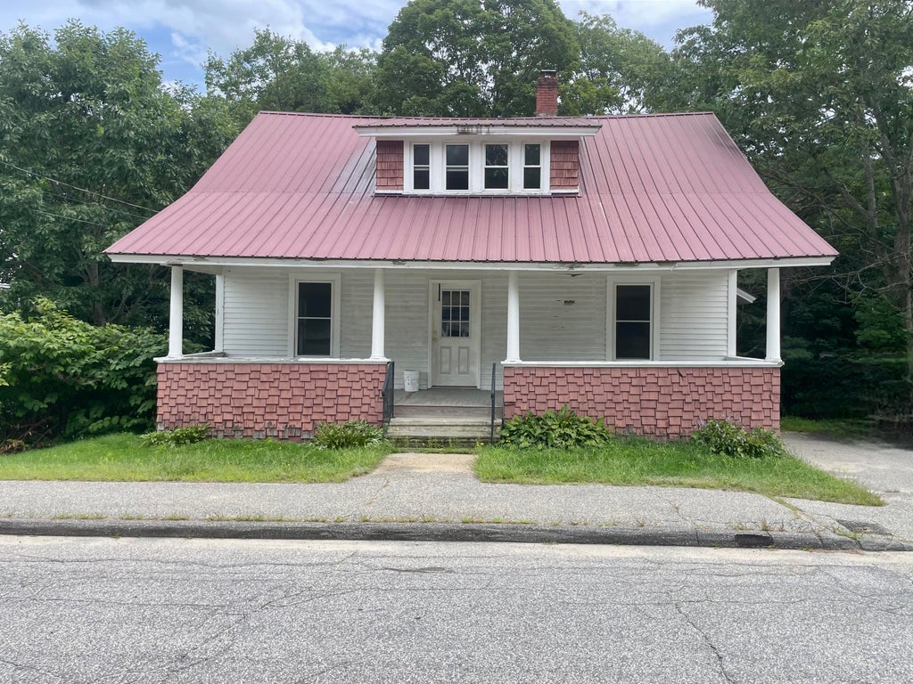 Photo of 44 Pine Street, Paris, ME 04281 (MLS # 1677259)