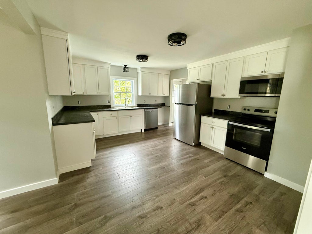 Photo of 3 Lillian Street, Auburn, ME 04210 (MLS # 1680170)