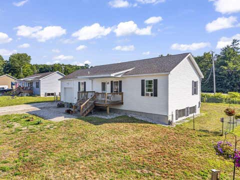Photo of 11 Welchville Commons Drive, Oxford, ME 04270 (MLS # 1673839)