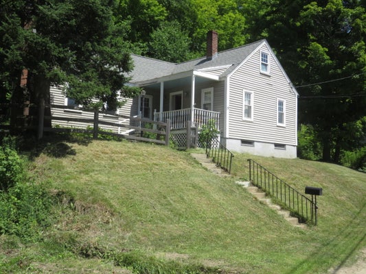 73 SUMMER ST, GARDINER, ME 04345 - Image 77dc2464d392d37d72b1f2eae9dd9e32/2984455325