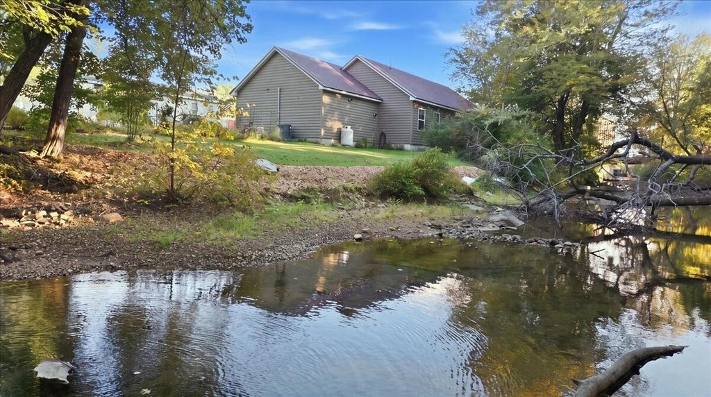 Photo of 13 Robinson Way, Oxford, ME 04270 (MLS # 1681743)