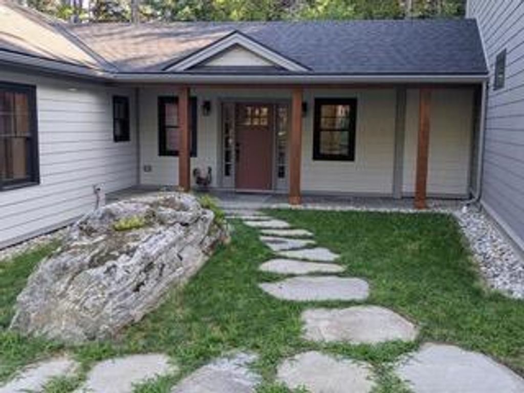 Photo of 22 Little Crow Point RD, Harpswell, ME 04079 (MLS # 1672779)