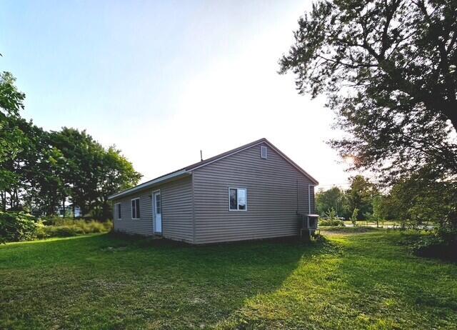 Photo of 595 Main Street, Lincoln, ME 04457 (MLS # 1666147)