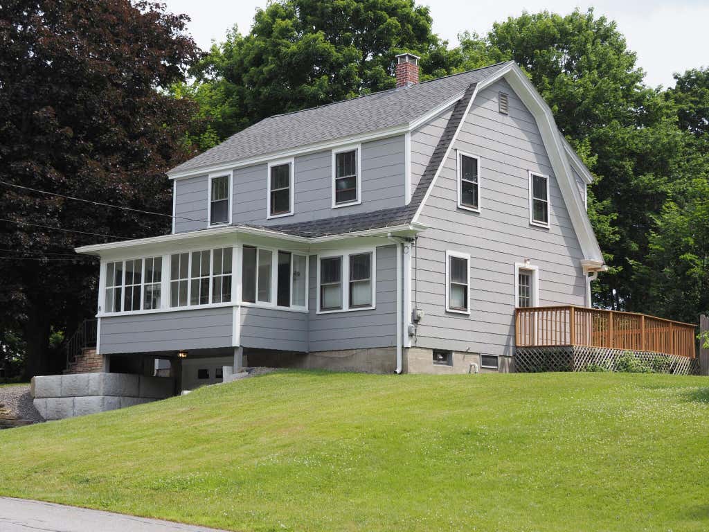 Photo of 8 Fairview Avenue, Augusta, ME 04330 (MLS # 1670348)