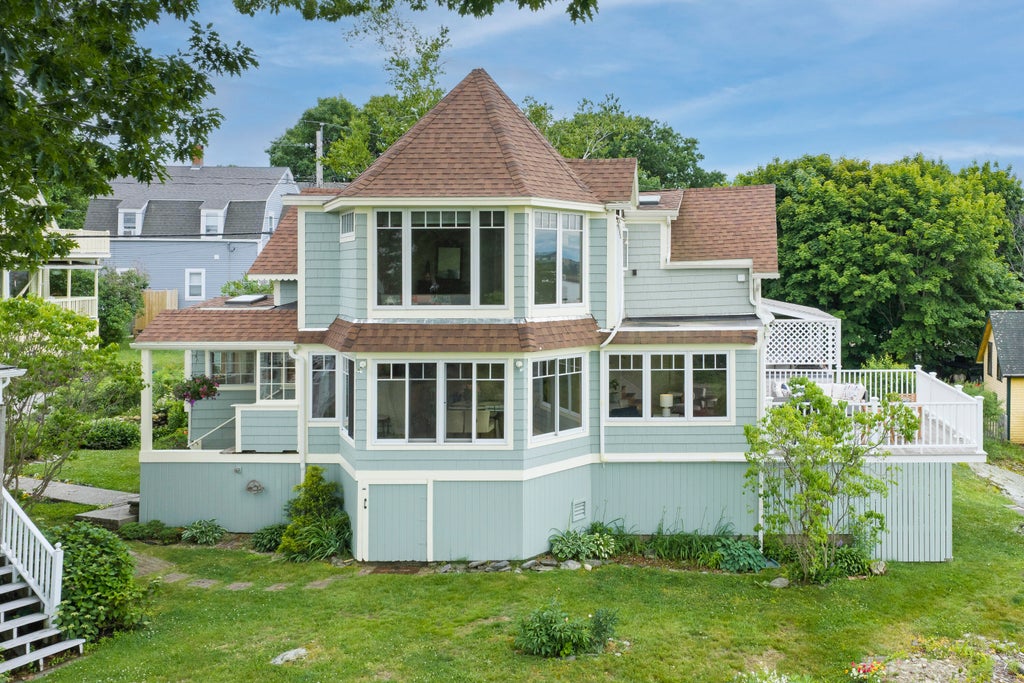 Photo of 30 Pleasant Avenue, Portland, ME 04108 (MLS # 1669027)