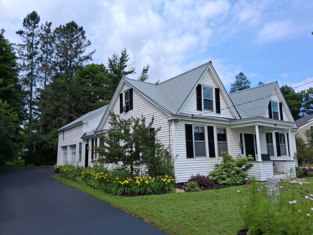Photo of 40 High Street, Paris, ME 04281 (MLS # 1670983)