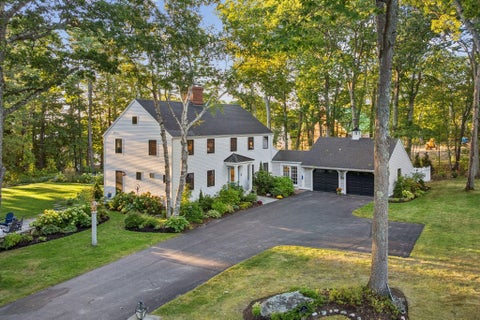 Photo of 13 Ole Musket Road, Cumberland, ME 04110 (MLS # 1681780)
