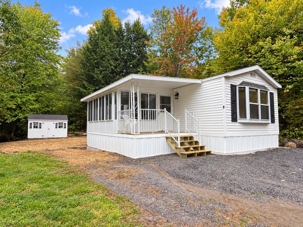 Photo of 8 Starr Lane, Mount Vernon, ME 04352 (MLS # 1682602)
