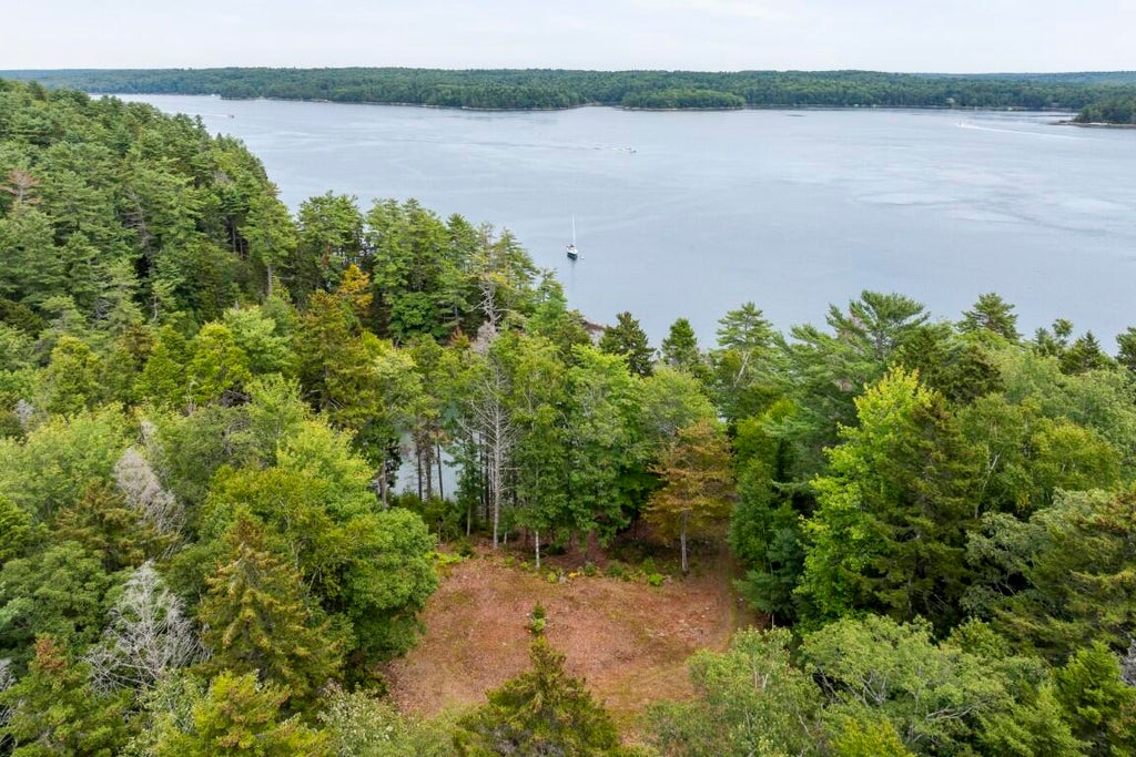 Photo of 18 Birches Drive, Boothbay, ME 04537 (MLS # 1674032)