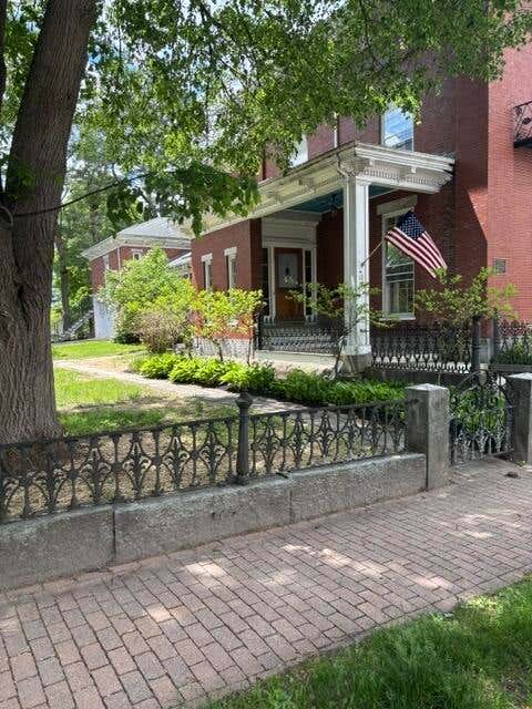 Photo of 11 Lincoln Street, Brunswick, ME 04011 (MLS # 1664621)