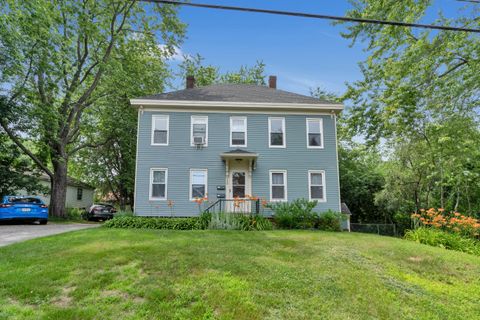 Photo of 139 Skillings Street, South Portland, ME 04106 (MLS # 1671292)