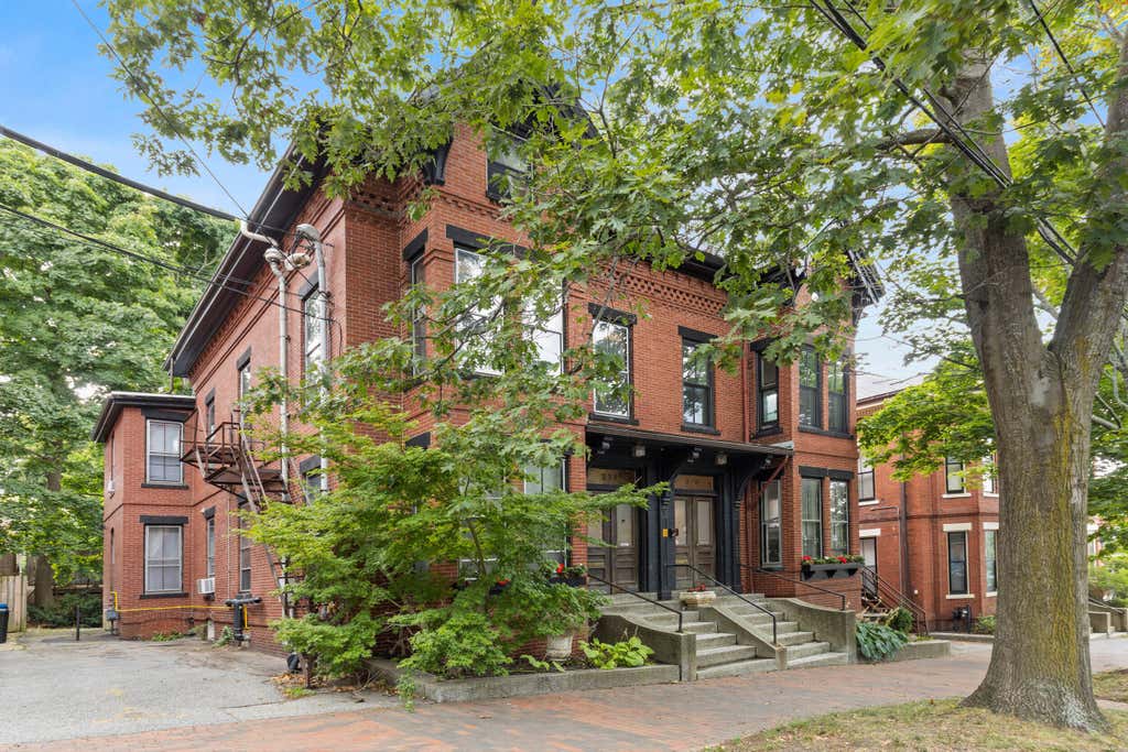 Photo of 238 State Street #4, Portland, ME 04101 (MLS # 1674293)