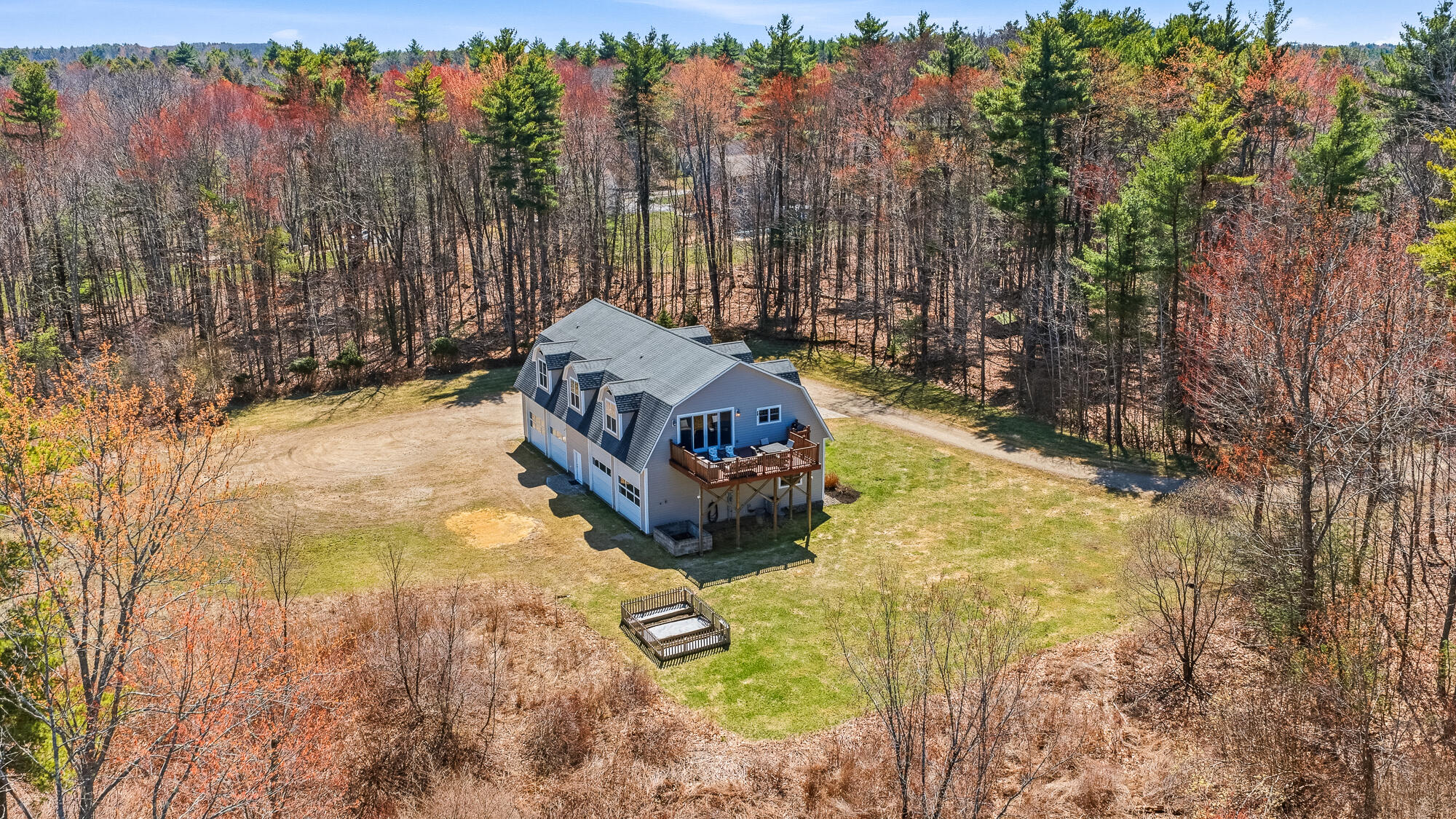 Eliot, Maine, 03903, United States, 5 Bedrooms Bedrooms, ,3 BathroomsBathrooms,Residential,Active,2041377