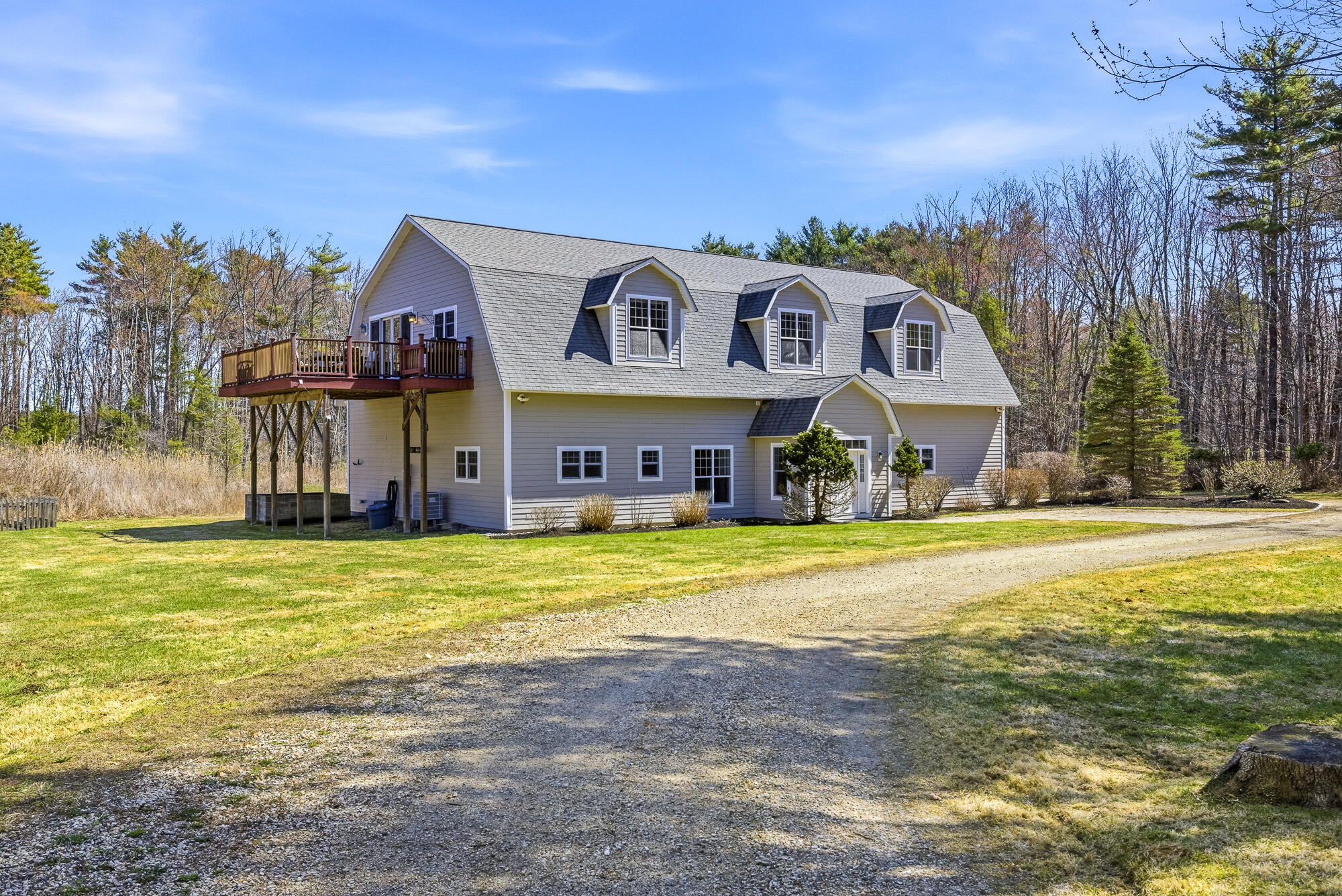Eliot, Maine, 03903, United States, 5 Bedrooms Bedrooms, ,3 BathroomsBathrooms,Residential,Active,2041377