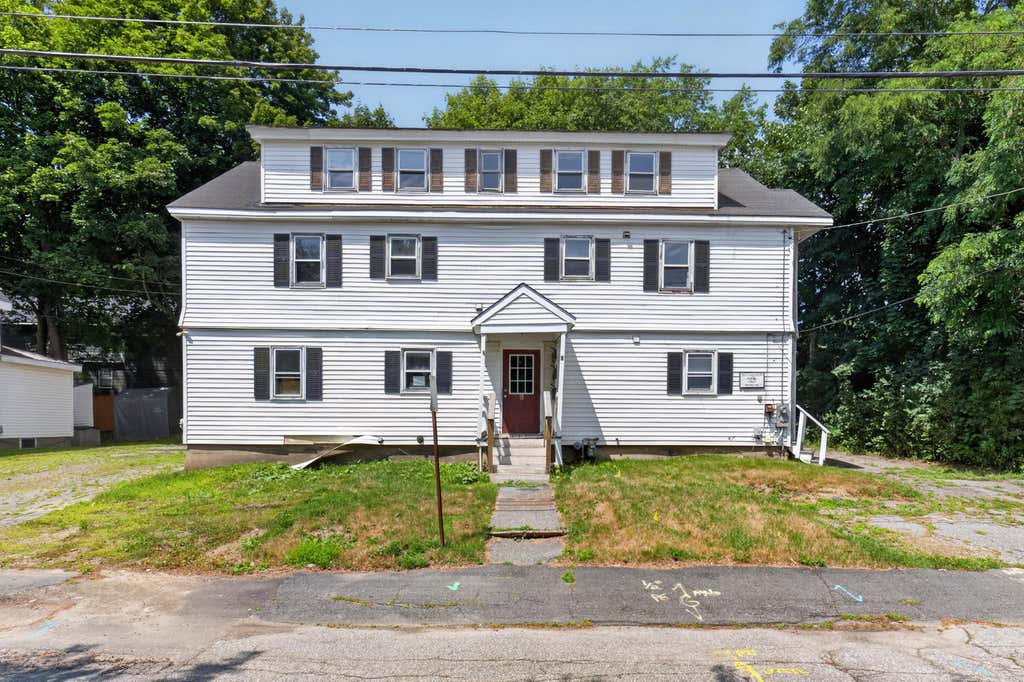Photo of 6 Amherst Street, Augusta, ME 04330 (MLS # 1674351)