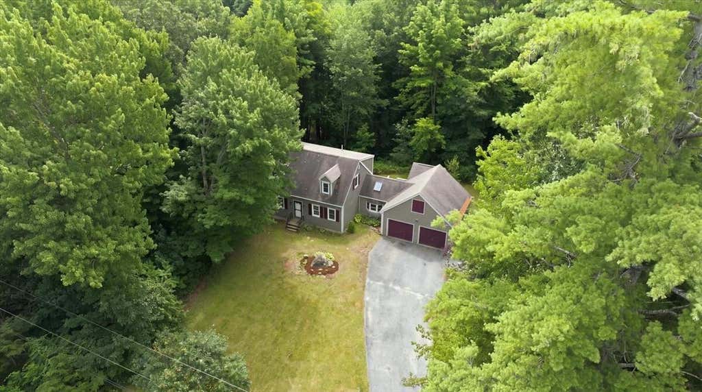 Photo of 114 Garden Circle, Auburn, ME 04210 (MLS # 1674437)