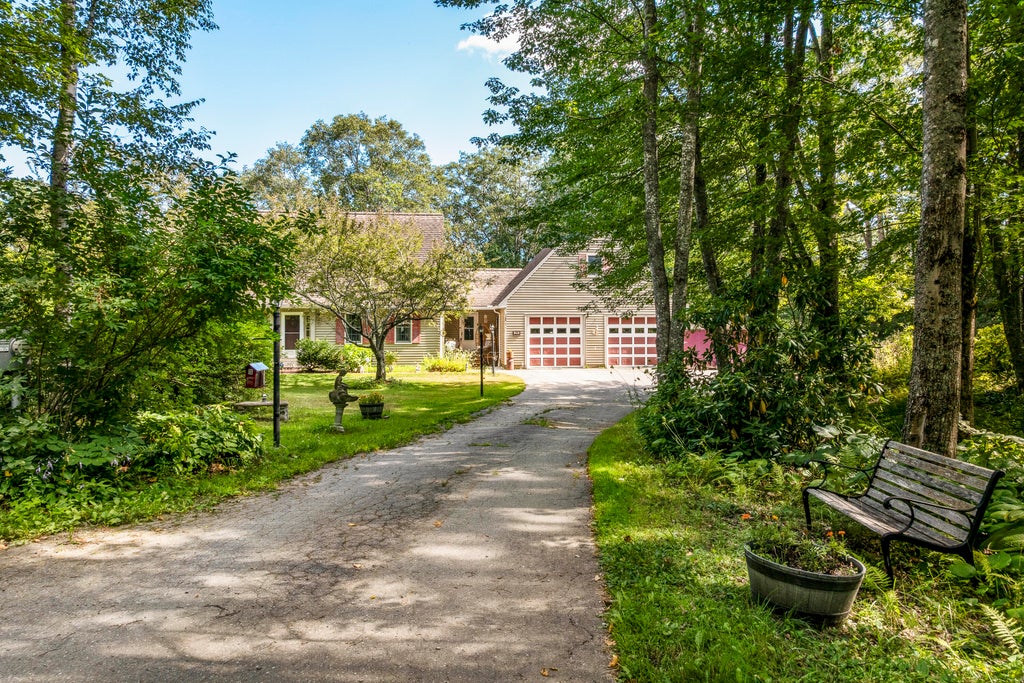 Photo of 23 Polands Cove Road, Bristol, ME 04539 (MLS # 1678179)