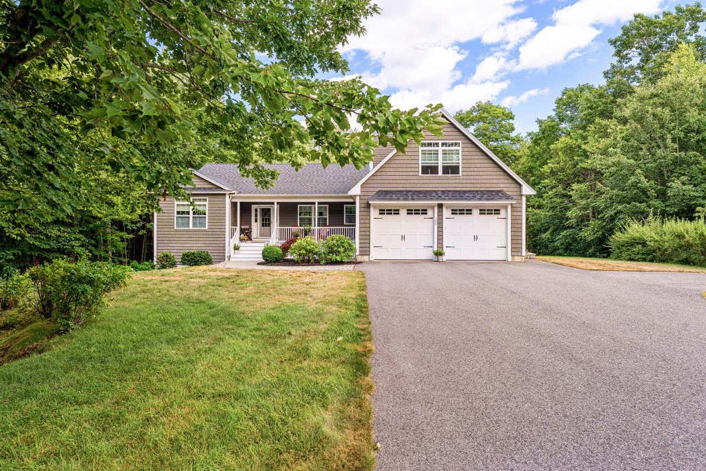 Photo of 100 Higgins Drive, Wells, ME 04090 (MLS # 1672844)
