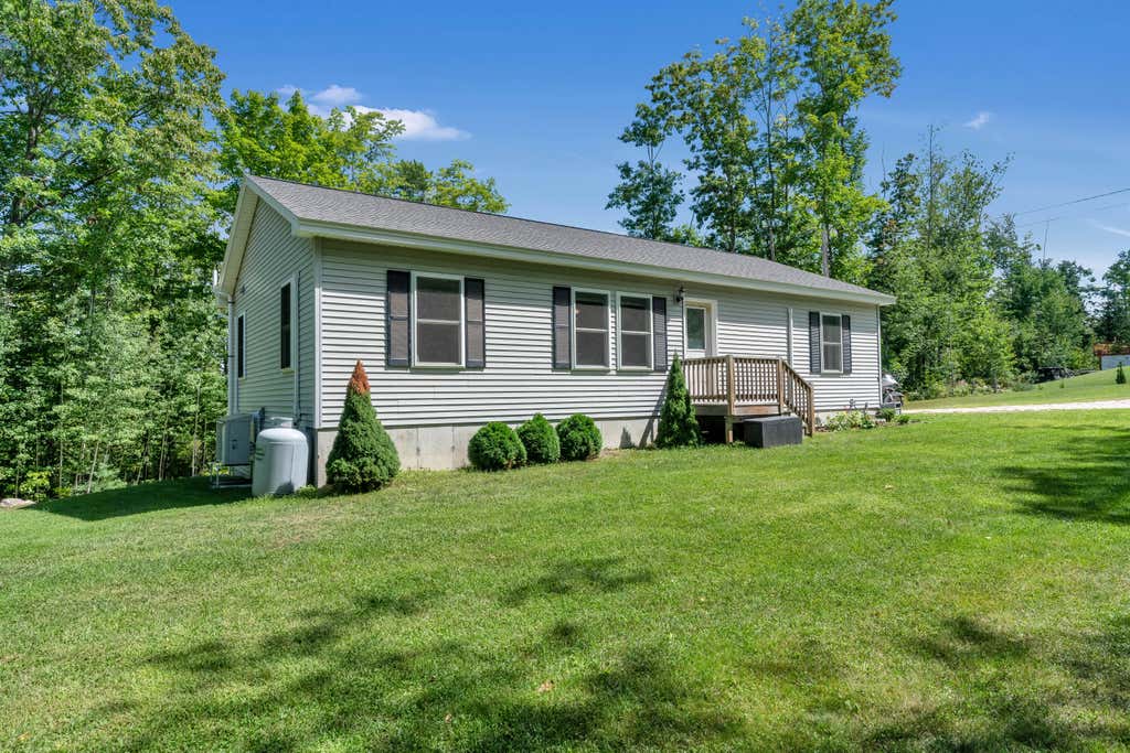 Photo of 4 River View, Oxford, ME 04270 (MLS # 1677802)