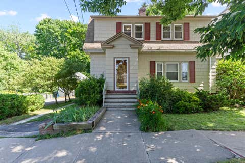 Photo of 48 Belmont Street, Portland, ME 04101 (MLS # 1672840)