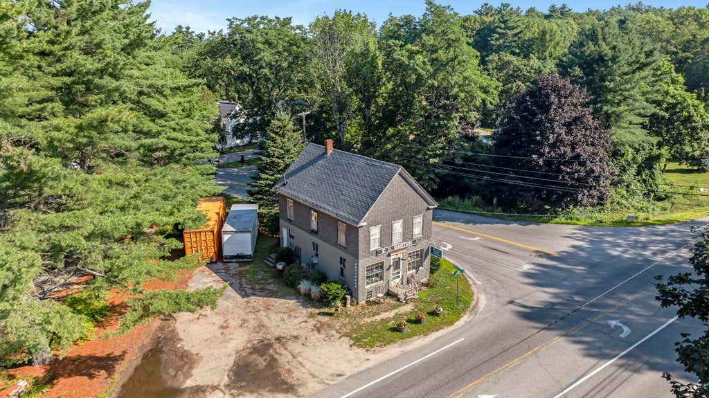 Photo of 304 W Gray Road, Gray, ME 04039 (MLS # 1663278)
