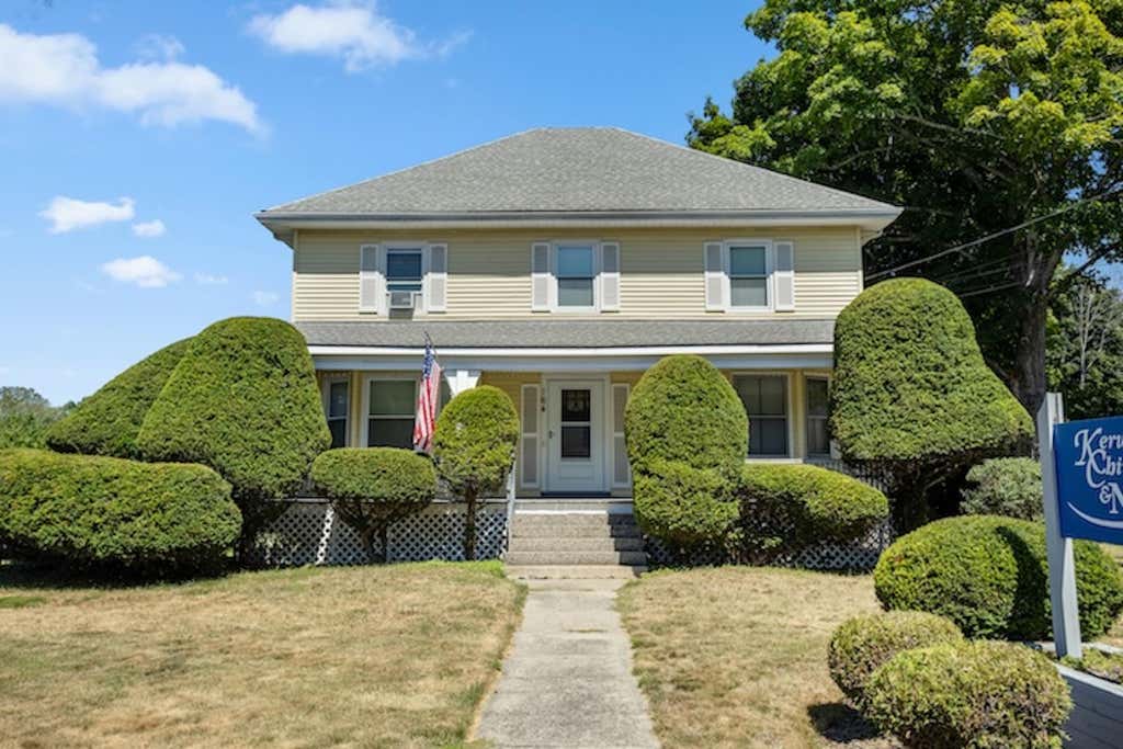 Photo of 164 Main Street, Gorham, ME 04038 (MLS # 1675843)