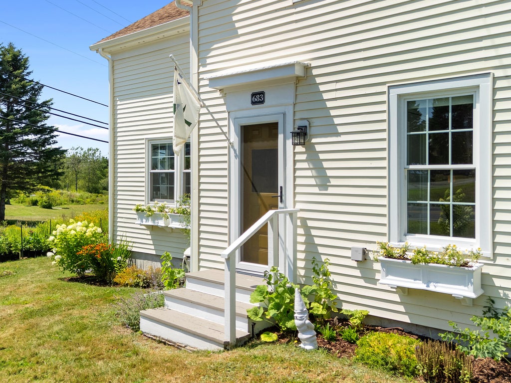 Photo of 683 Spruce Head Road, South Thomaston, ME 04858 (MLS # 1662415)