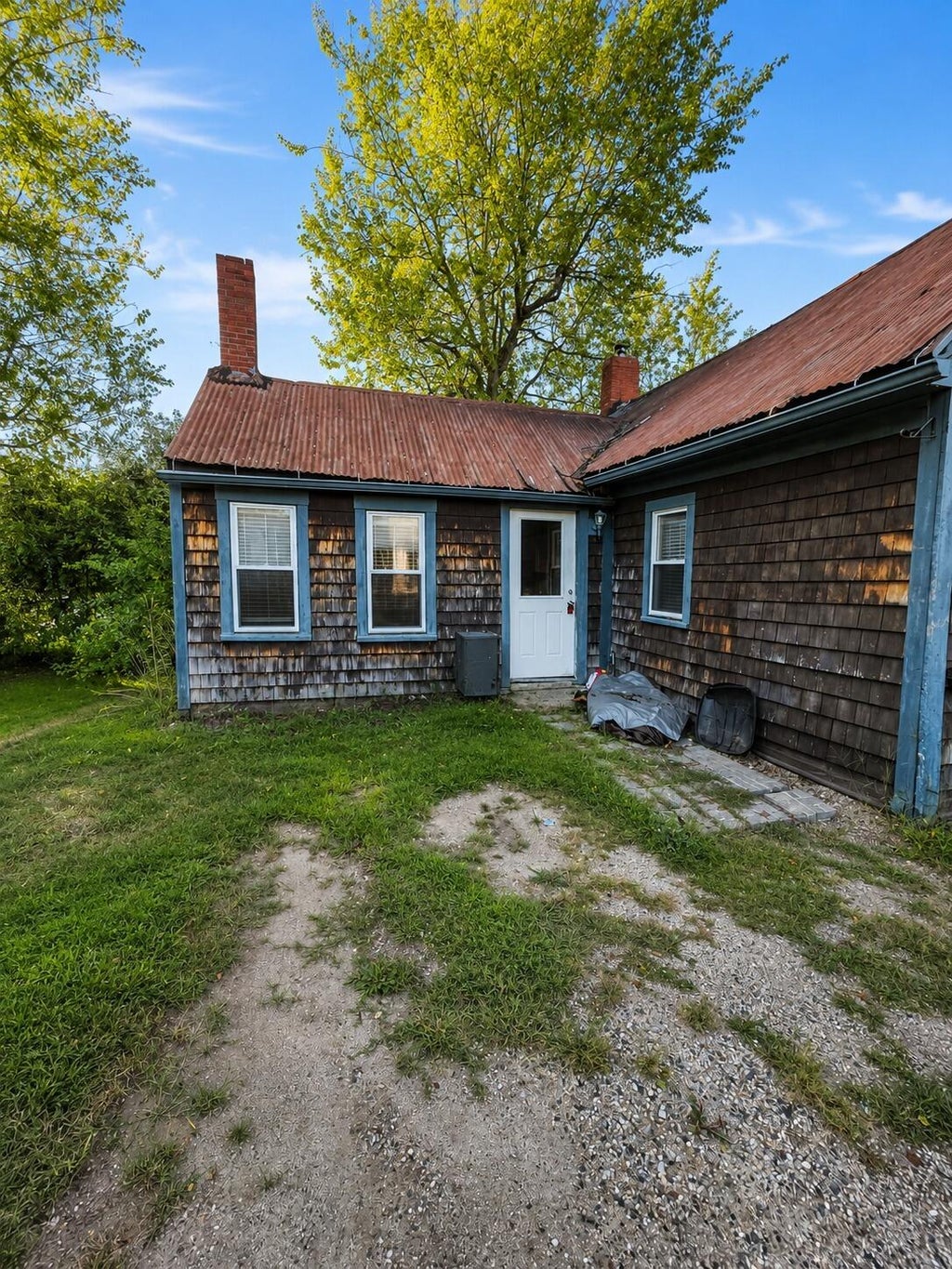 Photo of 31 Pleasant Street, Sanford, ME 04083 (MLS # 1679465)