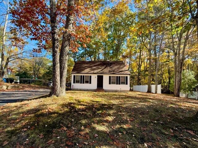 Photo of 5 Clarkdale Road, Kennebunk, ME 04043 (MLS # 1682728)