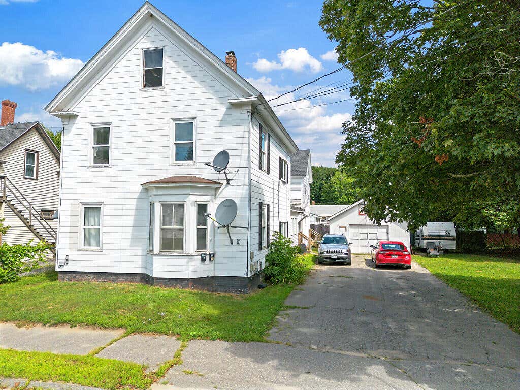 Photo of 31 High Street, Waterville, ME 04901 (MLS # 1676890)