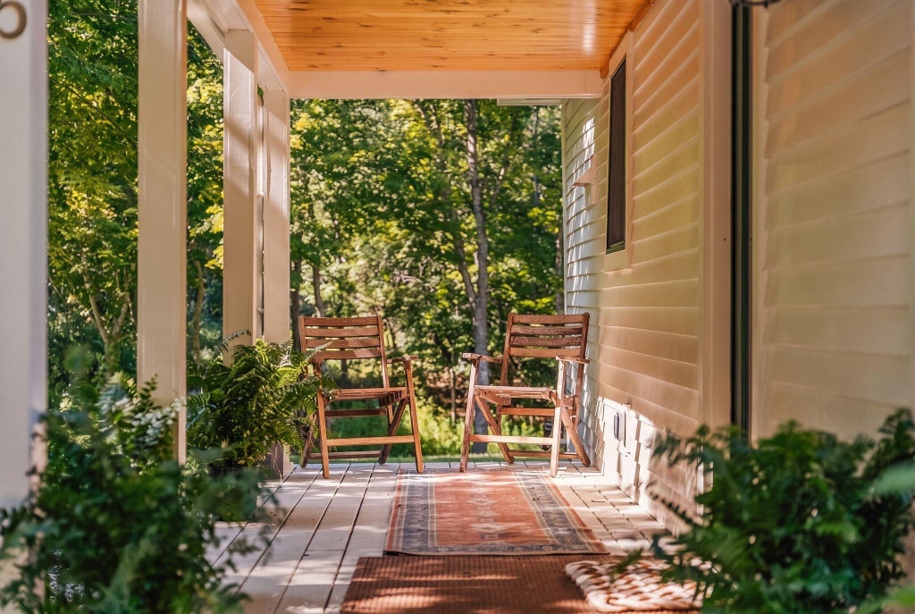 Photo of 65 Main Street, Bowdoinham, ME 04008 (MLS # 1679587)